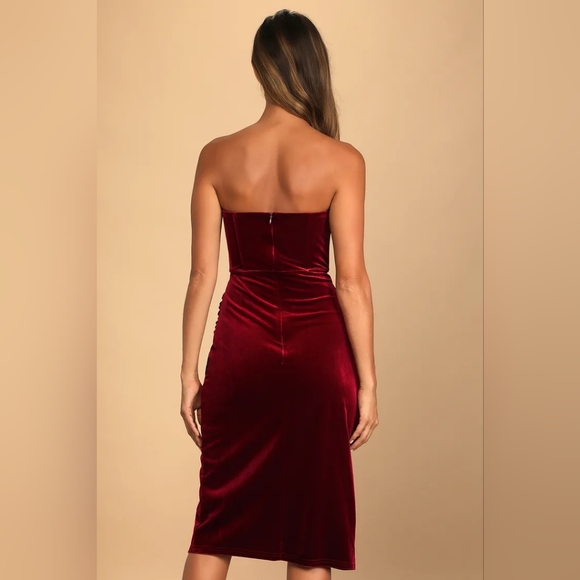 Lulu's Glamorous Celebrations Wine Red Velvet Strapless Tulip Dress NWOT - Picture 5 of 13